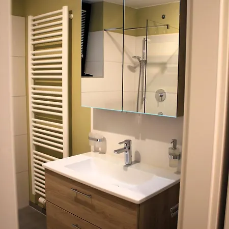 Pantone Ultra Apartmán *